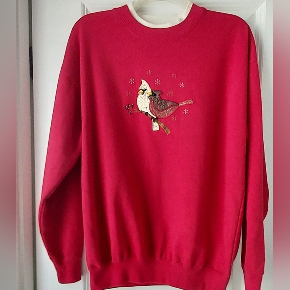 M&C Sportswear Red L Sweatshirt Cardinal Bird Applique Holiday Grandma Teacher - Picture 1 of 9